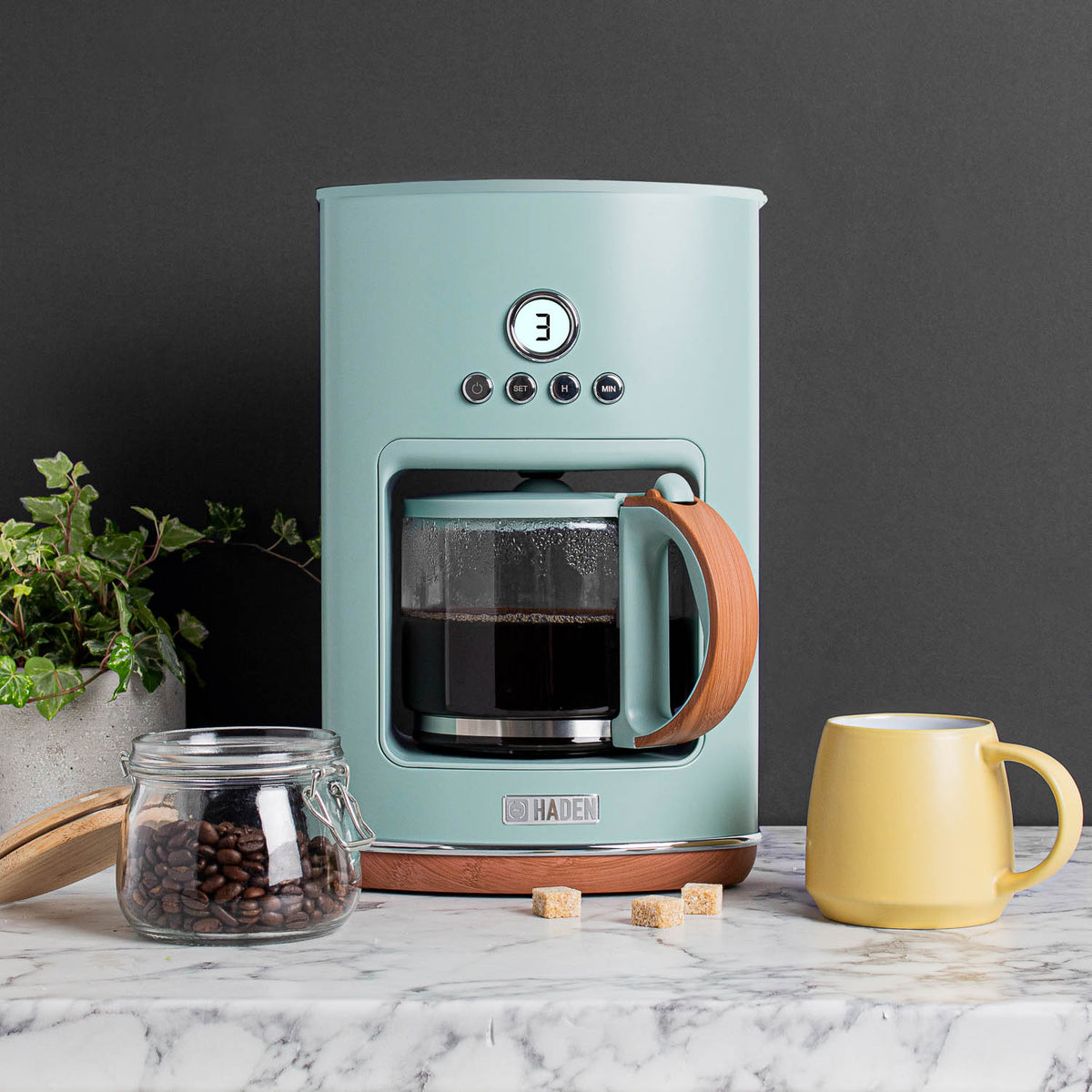 Haden Retro Style 12 Cup Programmable Home Coffee Maker Machine w