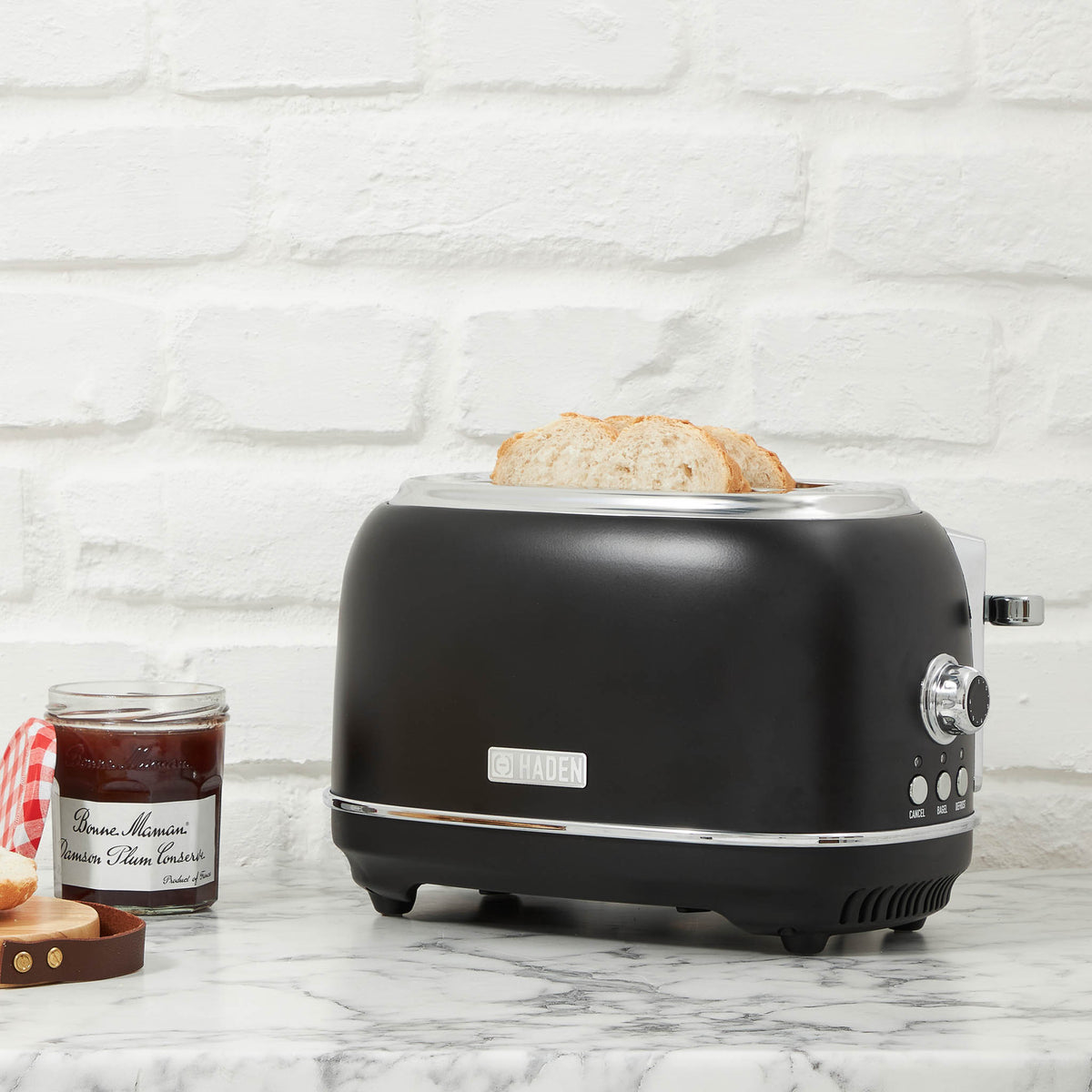 Heritage 2Slice Toaster, Black & Chrome 75097 Hadenusa