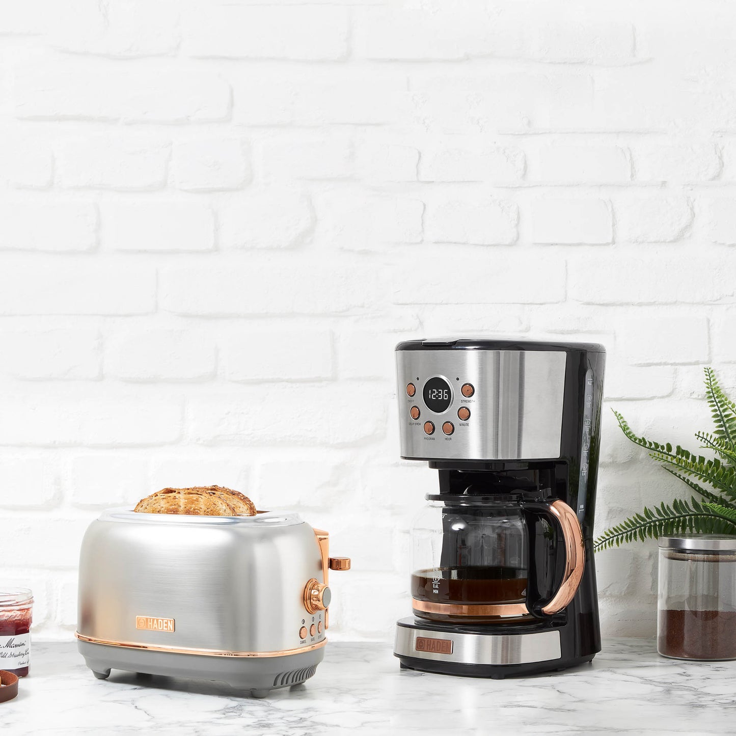 Heritage 2-Slice Toaster, Stainless Steel & Copper - 75105