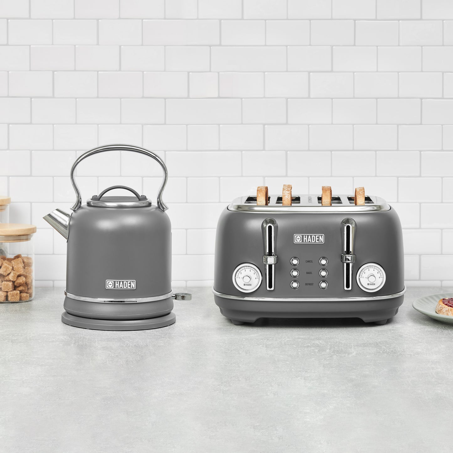 Chelsea 4-Slice Toaster, Grey Chrome 75164 – Hadenusa