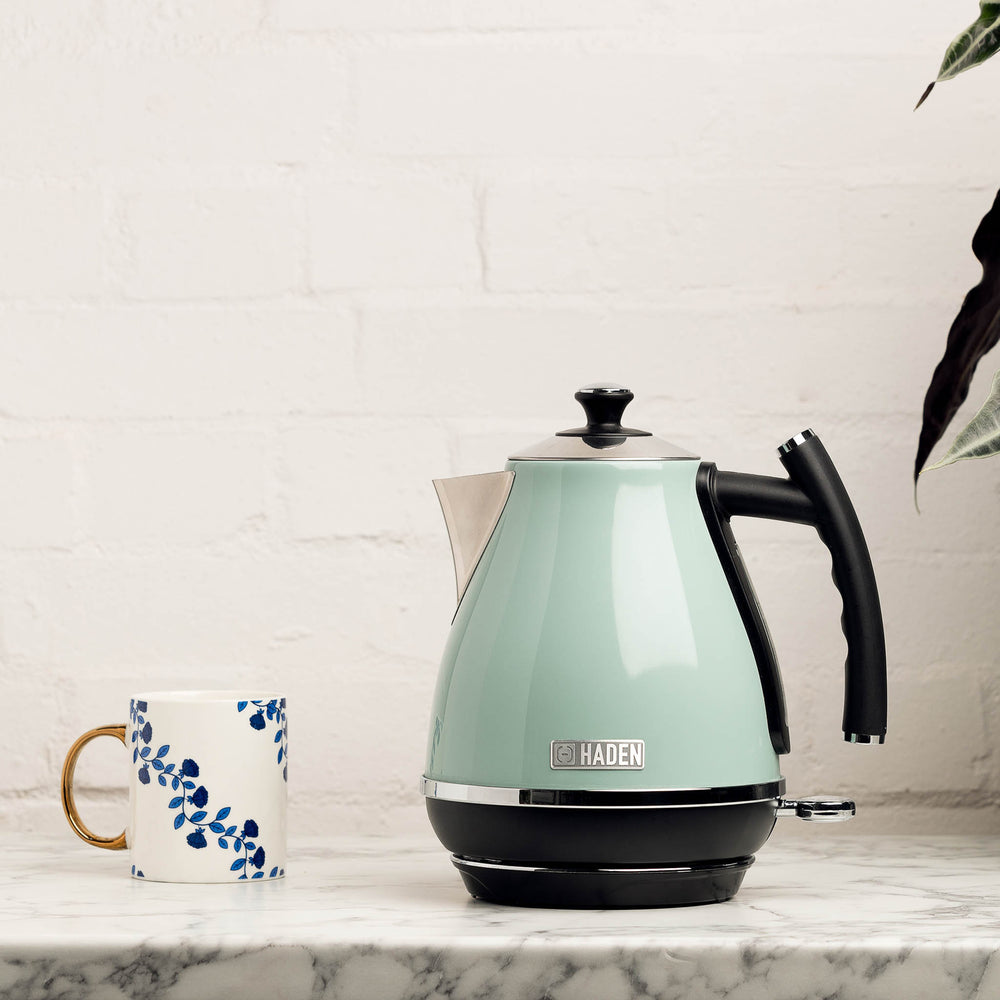 Cotswold Sage Electric Kettle