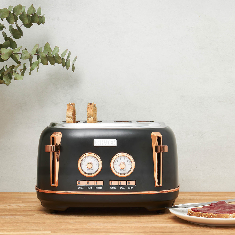 Dorset Black & Copper 4-Slice Toaster