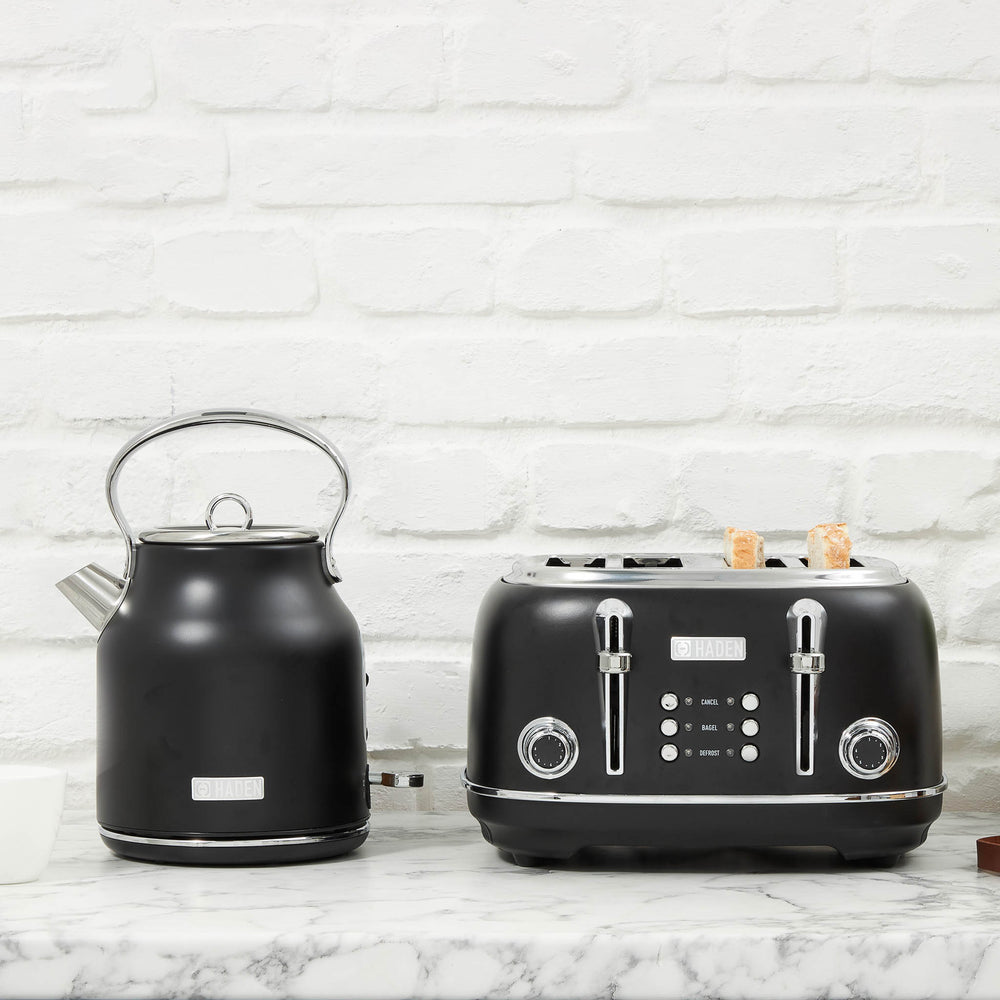 Heritage 4-Slice Toaster, Black & Chrome - 75096