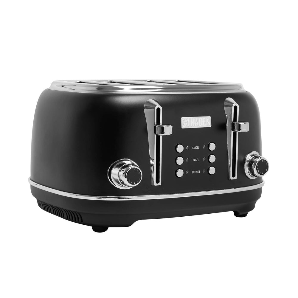 
                
                    Load image into Gallery viewer, Heritage Black &amp;amp; Chrome 4-Slice Toaster
                
            